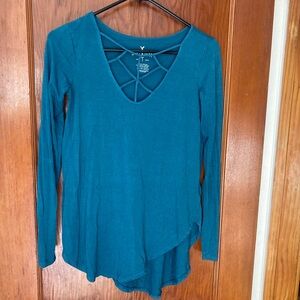 American Eagle V Neck Cut Out Top